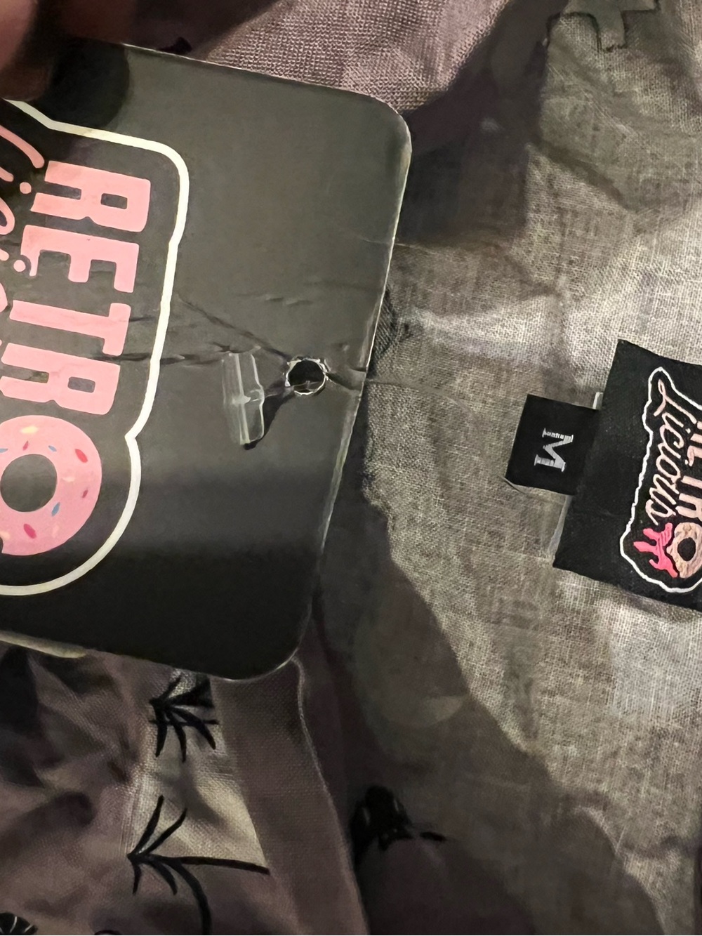 Retrolicious Gray and Black Halloween top